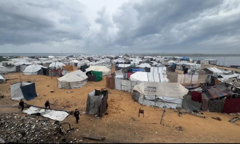 منظمة الصحة العالمية تعلن وفـ.اة 10 أشخاص على الأقل في غزة بسبب الأمطار خلال 24 ساعة 1 منظمة الصحة العالمية تعلن وفـ.اة 10 أشخاص على الأقل في غزة بسبب الأمطار خلال 24 ساعة