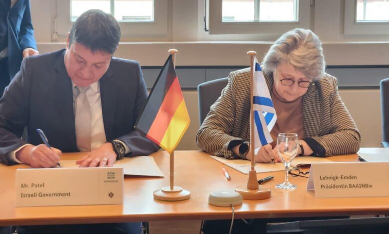 إسرائيل وألمانيا توقعان اتفاقية موسعة لتطوير منظومة الدفاع الصاروخي "آرو 3" 1 إسرائيل وألمانيا توقعان اتفاقية موسعة لتطوير منظومة الدفاع الصاروخي "آرو 3"