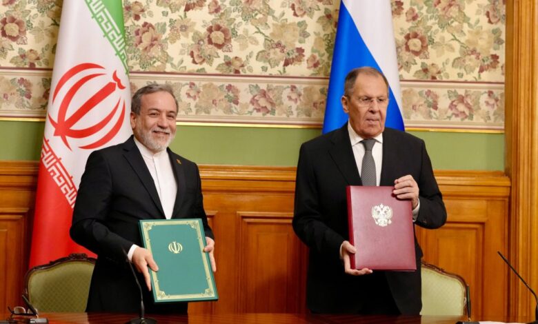 وزير الخارجية الإيراني: جيراننا أولوية والتعاون مع موسكو سيرتقي لمستوى أعلى