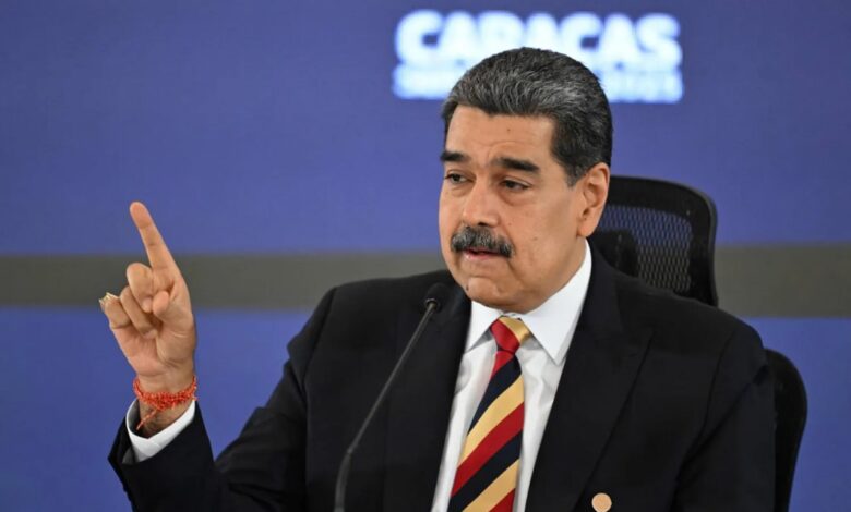 استطلاع: غالبية الفنزويليين ترفض أي تدخل عسكري أمريكي في بلادهم