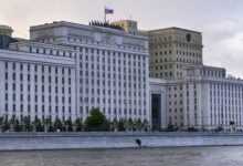 وزارة الدفاع الروسية: إفشال محاولات أوكرانية لرفع أعلام في كراسنوارميسك