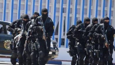 الأمن الجزائري يفك خيوط شبكة للتزوير والتهرب الضريبي ويسترجع 110 مليار سنتيم