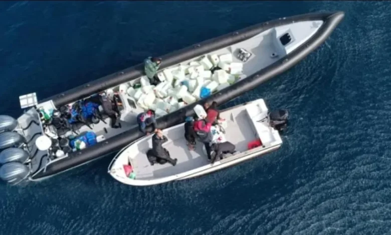 محكمة إسبانية تُدين تاجر مخدرات مغربي بالسجن 3 سنوات بعد صدم زورق للحرس المدني 1 محكمة إسبانية تُدين تاجر مخدرات مغربي بالسجن 3 سنوات بعد صدم زورق للحرس المدني