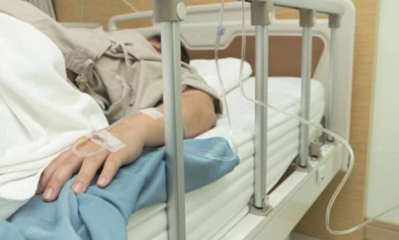 تسمّم جماعي في دير كفرفو شمال لبنان يصيب نحو 70 شخصاً 1 تسمّم جماعي في دير كفرفو شمال لبنان يصيب نحو 70 شخصاً