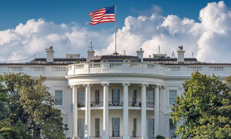 واشنطن: ترحيل 600 ألف مهاجر غير شرعي وغادر 1.9 مليون طواعية خلال عام 1 واشنطن: ترحيل 600 ألف مهاجر غير شرعي وغادر 1.9 مليون طواعية خلال عام