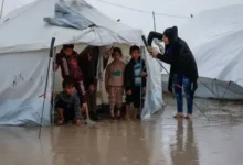 وفـ.ـاة طفلين فلسطينيين بسبب البرد في مناطق النزوح بقطاع غـ.ـزة