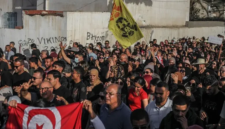 دعوات احتجاجية جديدة في قابس ضد التلوث المنسوب للمجمع الكيميائي الحكومي 1 دعوات احتجاجية جديدة في قابس ضد التلوث المنسوب للمجمع الكيميائي الحكومي