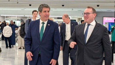 نائب وزير الخارجية الأميركي من أربيل: مواجهة الفصائل الإيرانية وحماية سيادة العراق