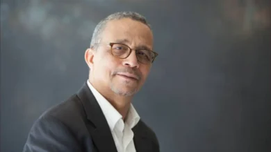 الروائي الجزائري ياسمينة خضرا يهنئ المغرب بتتويجه بكأس العرب ويشيد بأداء منتخب السكتيوي