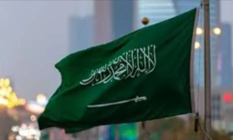 السعودية تطالب الإمارات بسحب قواتها من اليمن خلال 24 ساعة وتحذر من تهديد أمنها