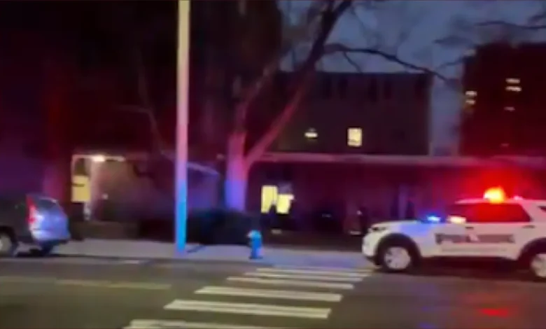 جامعة براون الأمريكية تشهد حادثاً مروّعاً والشرطة تتدخل سريعاً 1 جامعة براون الأمريكية تشهد حادثاً مروّعاً والشرطة تتدخل سريعاً