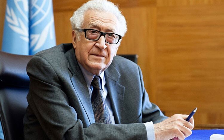 وزير الخارجية الجزائري الاسبق الأخضر الإبراهيمي يحذر من تزايد النفوذ الإسرائيلي في المغرب وتداعياته على التعاون المغاربي