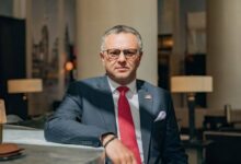 المستشار الأميركي يدعو لوقف فوري لإطلاق النار في السودان