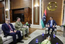 طرابلس وواشنطن تبحثان تعزيز التعاون العسكري بين ليبيا و"أفريكوم"
