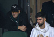 زين الدين زيدان يحضر مباراة الجزائر ضد السودان لدعم ابنه لوكا ويشهد فوز "الخضر" 3-0