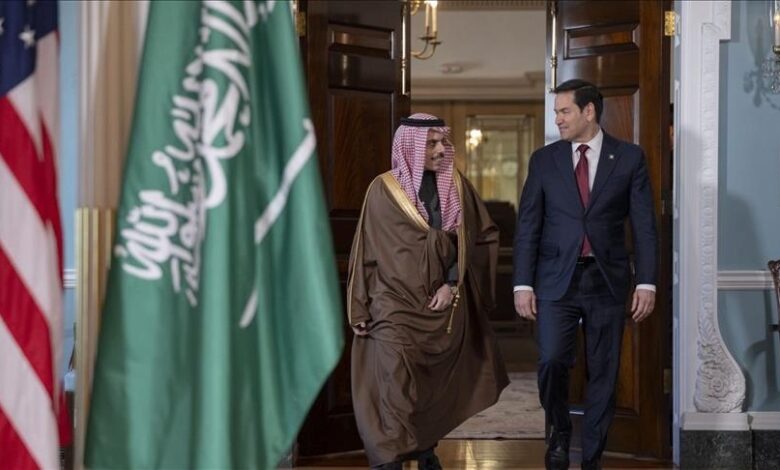 وزيرا الخارجية السعودي والأمريكي يبحثان تطورات اليمن والسودان 1 وزيرا الخارجية السعودي والأمريكي يبحثان تطورات اليمن والسودان