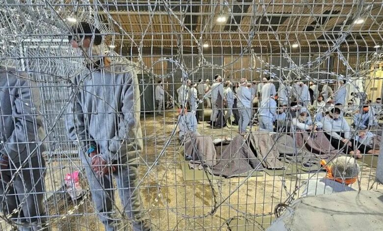 تقارير إسرائيلية تكشف حرمان أسرى فلسطينيين من مياه الشرب وفرض «عقاب جماعي»