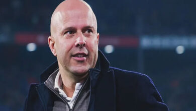 المدرب الهولندي يثني على نجم مصر بعد فوز ليفربول 3 المدرب الهولندي يثني على نجم مصر بعد فوز ليفربول