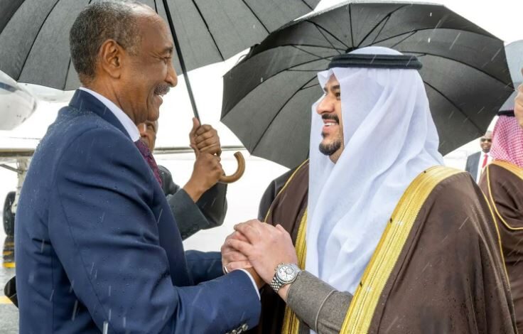 رئيس مجلس السيادة السوداني عبد الفتاح البرهان يصل إلى الرياض 1 رئيس مجلس السيادة السوداني عبد الفتاح البرهان يصل إلى الرياض