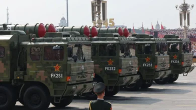 تقرير: الصين تسرع تطوير أسلحة قائمة على الذكاء الاصطناعي تركز على أسراب الطائرات المسيرة