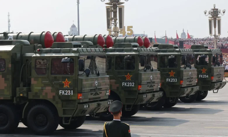 تقرير: الصين تسرع تطوير أسلحة قائمة على الذكاء الاصطناعي تركز على أسراب الطائرات المسيرة