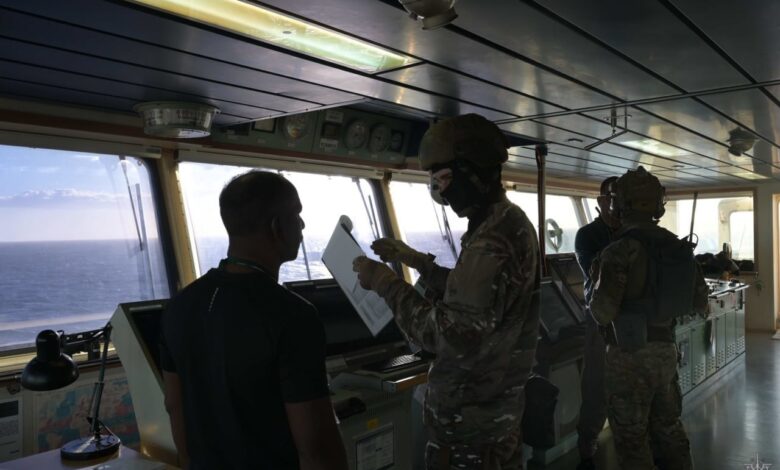 البحرية الفرنسية تحتجز ناقلة نفط روسية في البحر المتوسط بتهمة تجنب العقوبات