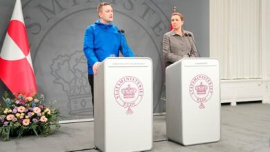 غرينلاند تؤكد تمسكها بالارتباط بالدنمارك ورفض الانضمام للولايات المتحدة