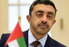 وزير خارجية الإمارات يرحب باستضافة بلاده لمحادثات ثلاثية بين روسيا وأوكرانيا والولايات المتحدة في أبوظبي