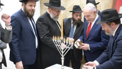 كاتبة إسرائيلية تحذر من تهديد الديمقراطية مع اقتراب الانتخابات