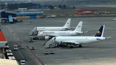 إيران تغلق مجالها الجوي أمام الرحلات الجوية