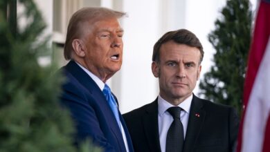 ترامب يهدد بفرض رسوم 200% على النبيذ الفرنسي إذا رفضت باريس الانضمام إلى مجلس السلام في غزة