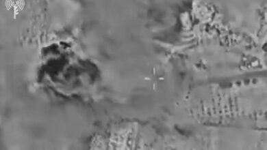 الجيش الإسرائيلي يعلن تنفيذ غارات على مواقع لـ"حزب الله" و"حماس" داخل لبنان