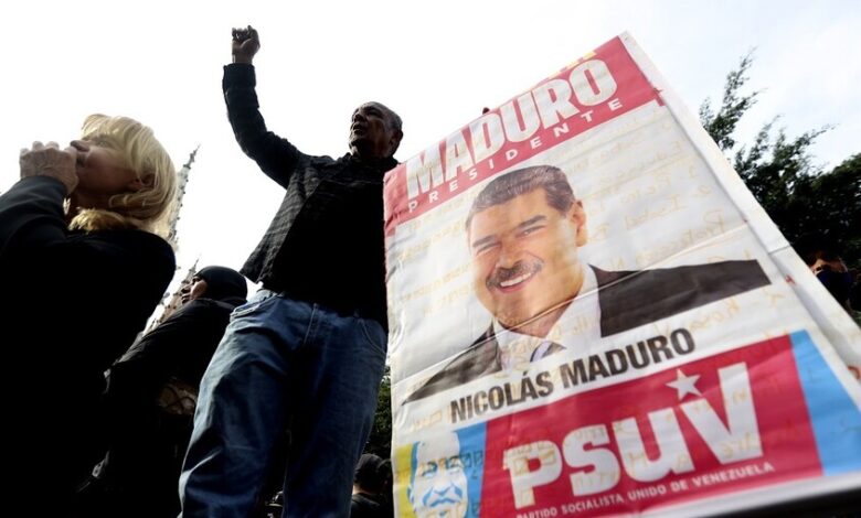 واشنطن بوست: الفاتيكان يدعو لتأجيل أي عمل عسكري ضد فنزويلا ويقترح مغادرة مادورو إلى روسيا 1 واشنطن بوست: الفاتيكان يدعو لتأجيل أي عمل عسكري ضد فنزويلا ويقترح مغادرة مادورو إلى روسيا