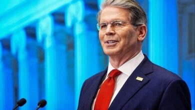 الولايات المتحدة تدرس رفع العقوبات عن النفط الفنزويلي الأسبوع المقبل