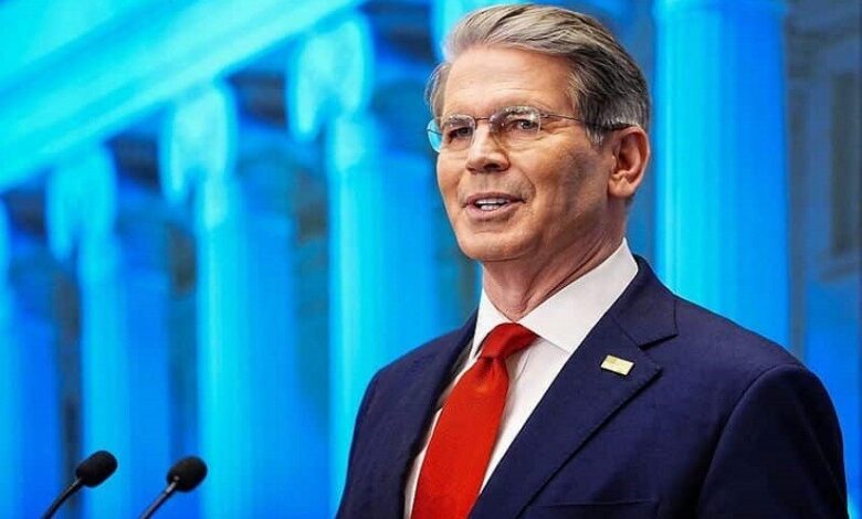 الولايات المتحدة تدرس رفع العقوبات عن النفط الفنزويلي الأسبوع المقبل