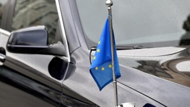 خلافات داخل الاتحاد الأوروبي حول شراء الأسلحة لأوكرانيا ضمن حزمة 90 مليار يورو