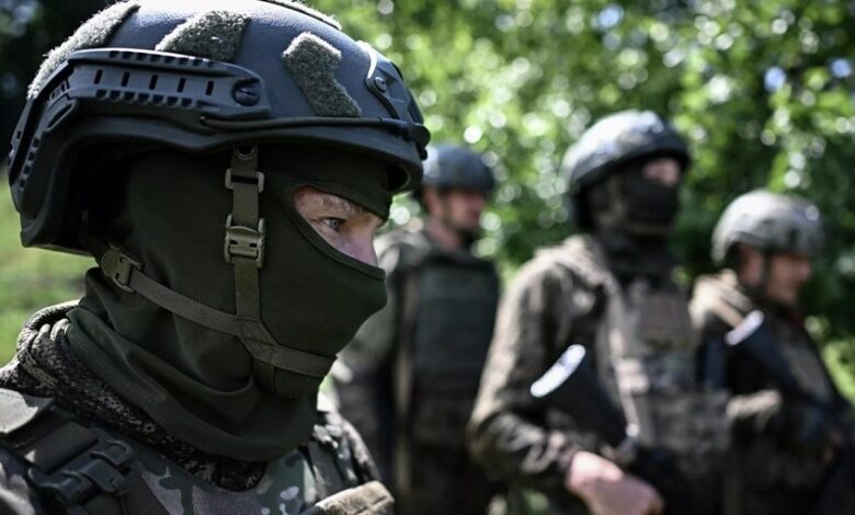 القوات الأوكرانية تنهار على جبهة في مقاطعة زابوروجيه وسط النقص في الأفراد