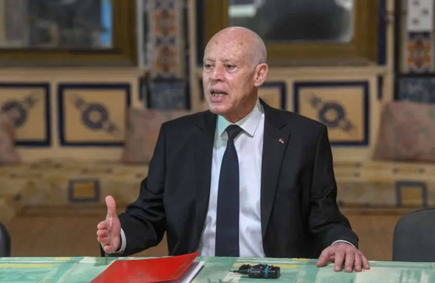 تونس :قيس سعيّد يوجّه الجيش للتدخل العاجل إثر التقلبات المناخية