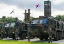 كوريا الجنوبية تبدأ النشر العملياتي لصاروخ باليستي تكتيكي جديد برأس حربي هو الأثقل عالميًا