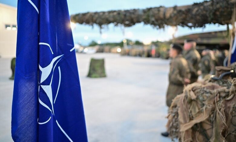 الناتو يعلن خططاً لمناورات عسكرية وأنشطة تدريبية في القطب الشمالي