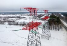 أوكرانيا تزيد واردات الكهرباء من أوروبا لمواجهة أزمة طاقة حادة