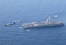 حاملة الطائرات الأمريكية "أبراهام لينكولن" تتوجه إلى الشرق الأوسط وسط توترات مع إيران