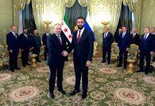 الشرع يزور موسكو ويلتقي بوتين لبحث إعادة الإعمار والتعاون الثنائي