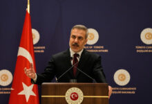 تركيا تحذر من مخاطر أي ضربة أمريكية أو إسرائيلية ضد إيران وتدعو لتغليب الدبلوماسية