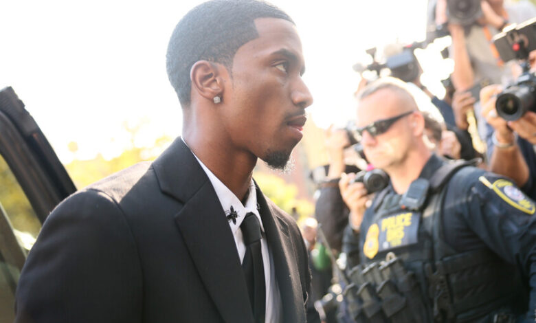 مزاعم خطيرة تطال شون كومز: اتهام بالاغتـ. ـصاب وادعاء تهديد مرتبط بمقـ. ـتل توباك شاكور 1 مزاعم خطيرة تطال شون كومز: اتهام بالاغتـ. ـصاب وادعاء تهديد مرتبط بمقـ. ـتل توباك شاكور