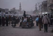 12 قتـ. ـيلاً بينهم نساء وأطفال في غارات إسرائيلية متفرقة على قطاع غزة