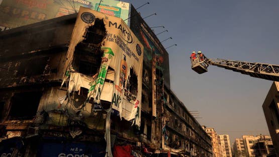 ارتفاع ضحايا حريق مركز تجاري في كراتشي إلى 67 قتـ. ـيلاً