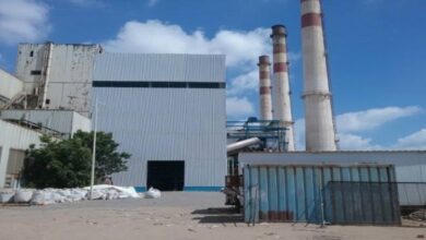 دفعة وقود سعودية تُعيد تشغيل محطات كهرباء متوقفة في عدن