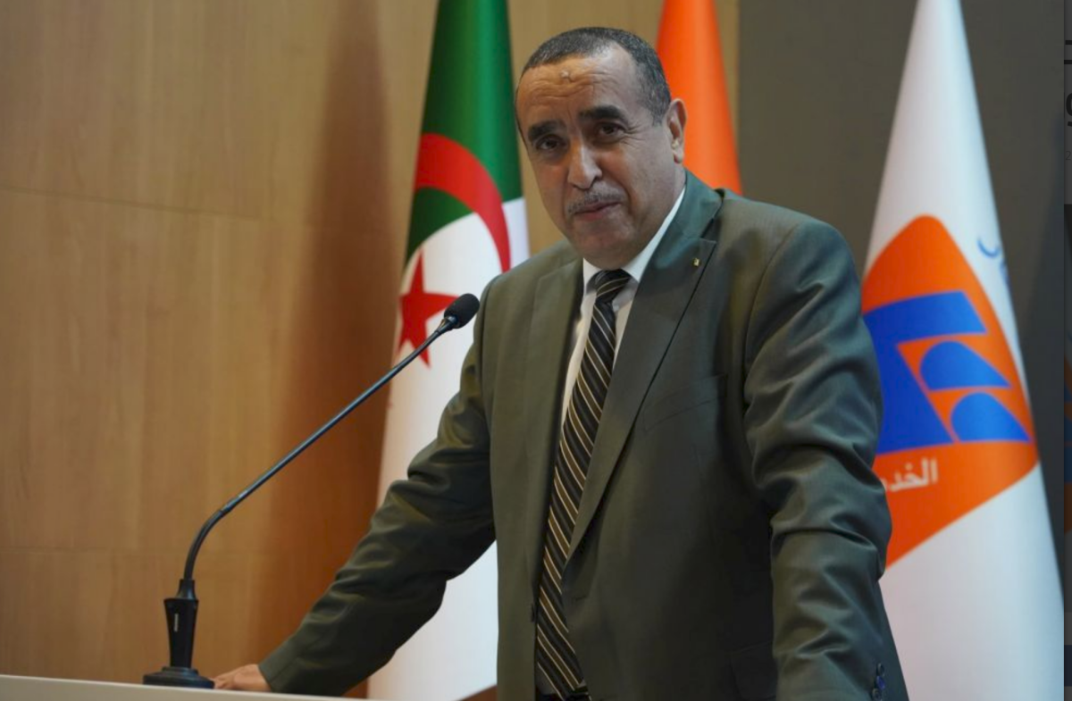 وزير الطاقة الجزائري:لايوجد اي انقطاع للكهرباء جراء العاصفة وهاذا يثبت تفوقنا على أمريكا