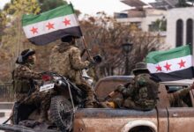 الجيش السوري يعلن استلام مخيم الهول وسجون داعش بعد انسحاب قسد